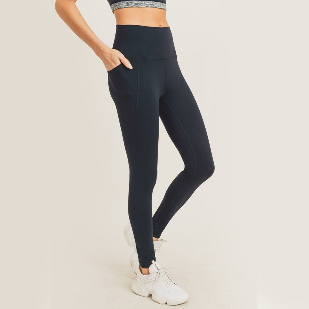 Solid Leggings with Back Pockets